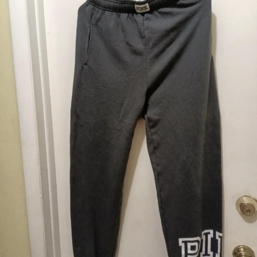 Victoria's Secret PINK March 24 sweatpants xs grey